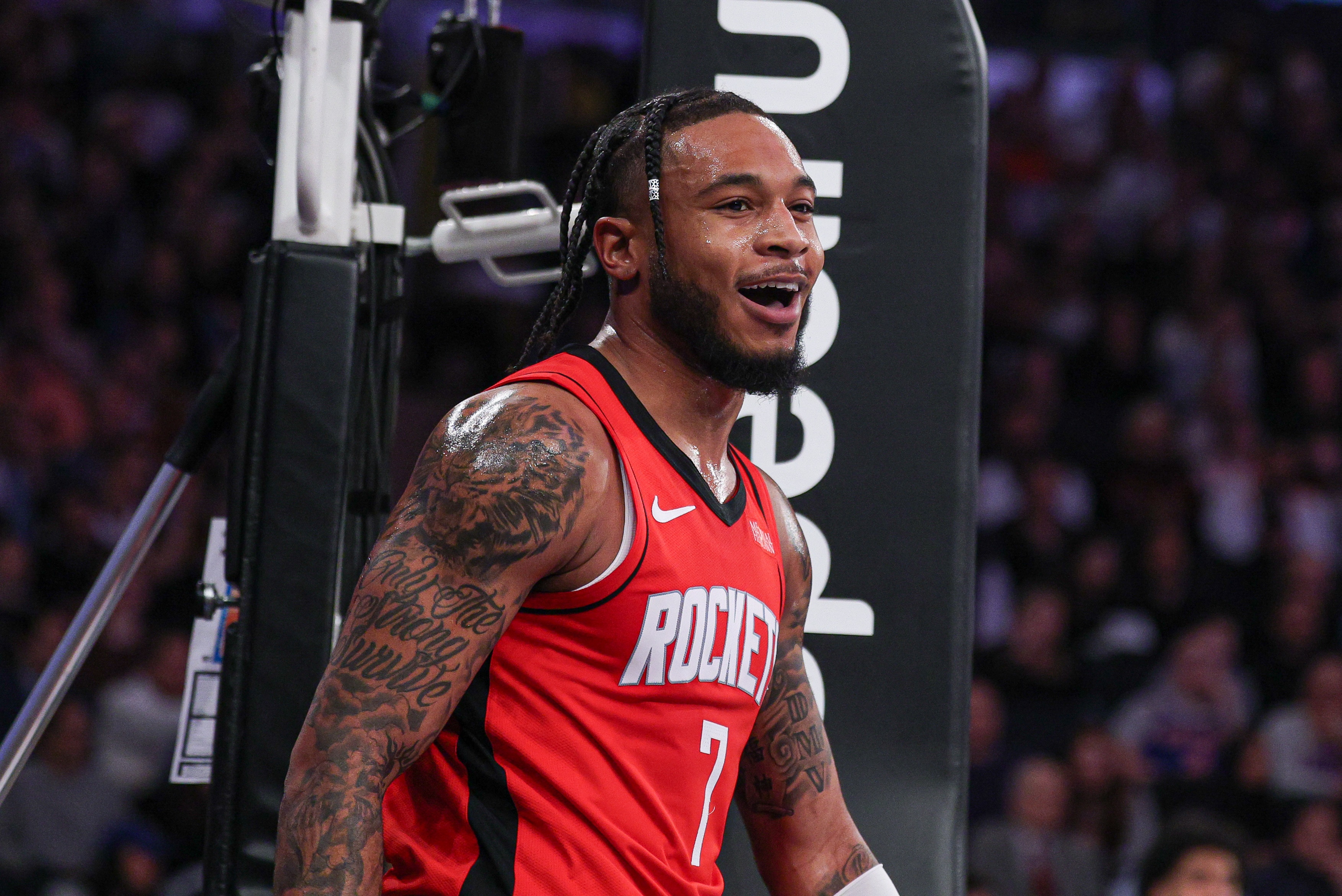 乐鱼体育官方网站-队记:湖人有意惠特摩尔&后者想寻求更大角色 梅尔顿也是好选择