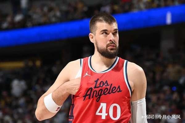 快船消息：悍将成非卖品，本西有望回归，新赛季被看衰