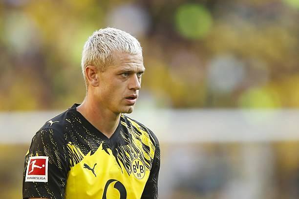 乐鱼体育官方网站-多特官方:瑞尔森因小腿受伤无缘出战红白埃森