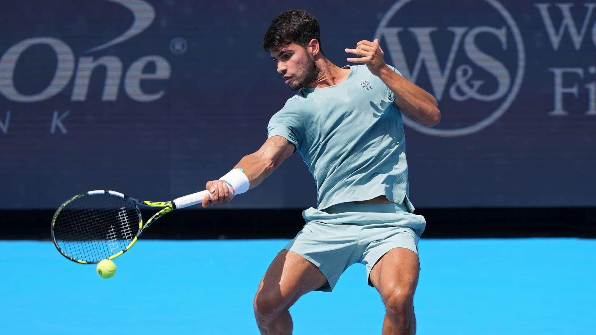 辛纳首盘0-5后退赛，阿尔卡拉斯夺得辛辛那提大师赛冠军