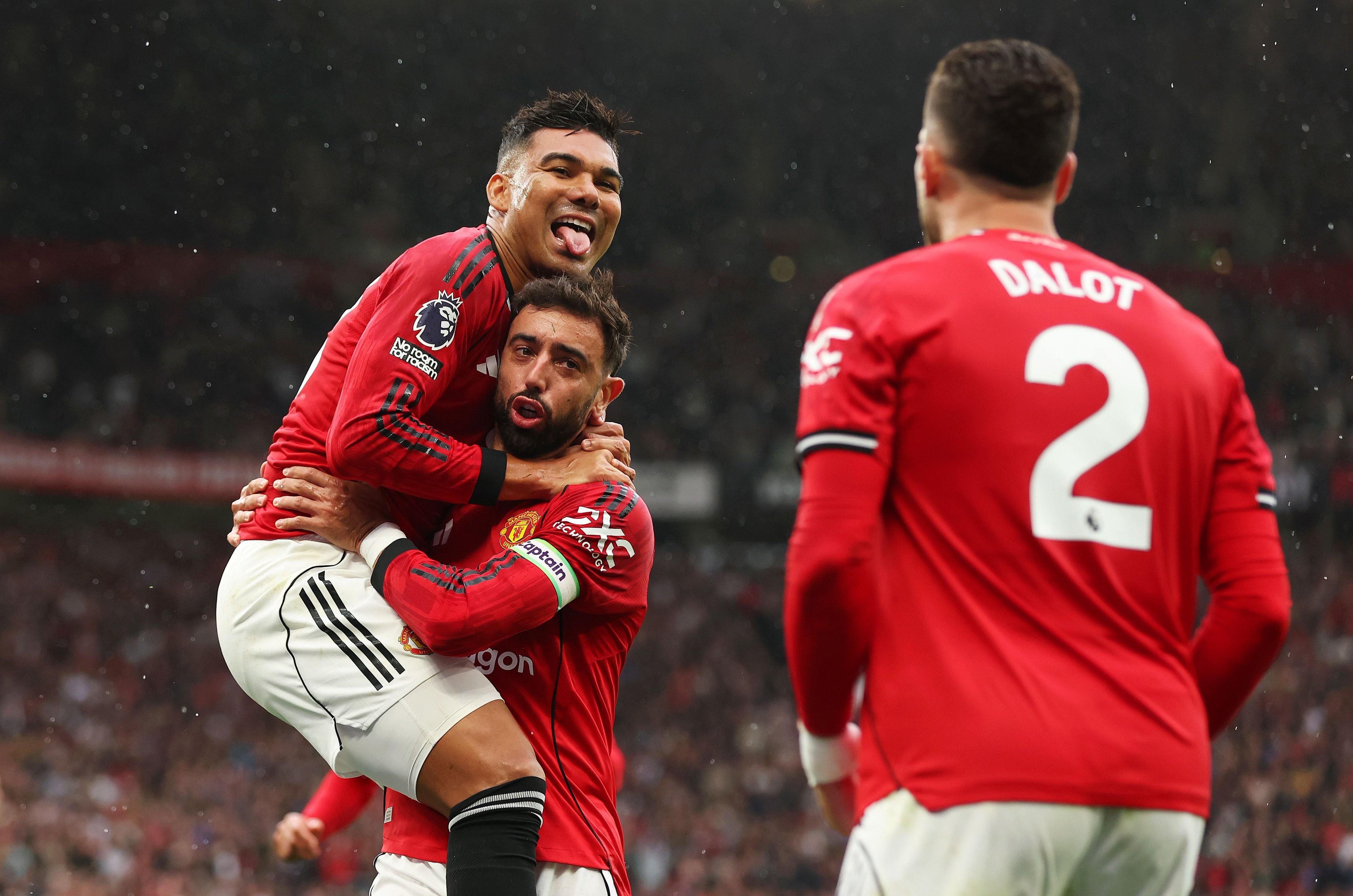 乐鱼体育下载-轰轰烈烈，曼联补时点射绝杀伯恩利迎来赛季首胜