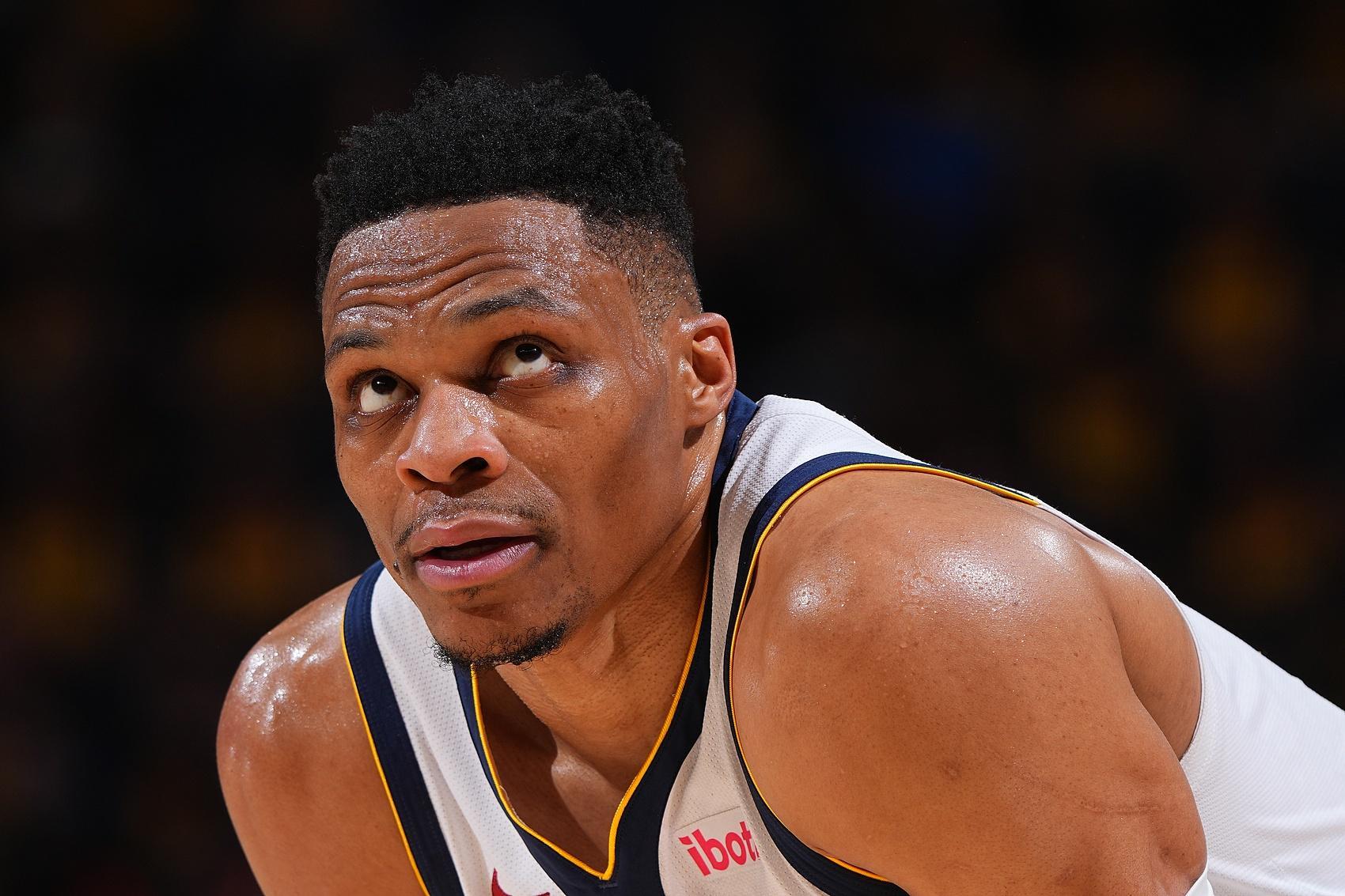 乐鱼体育下载-帕金斯:我想看到威少去雄鹿 他现在仍然能贡献15+8