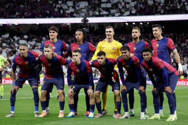 【评分】皇马全员掉线，世一锋莱万！神一般弗利克！