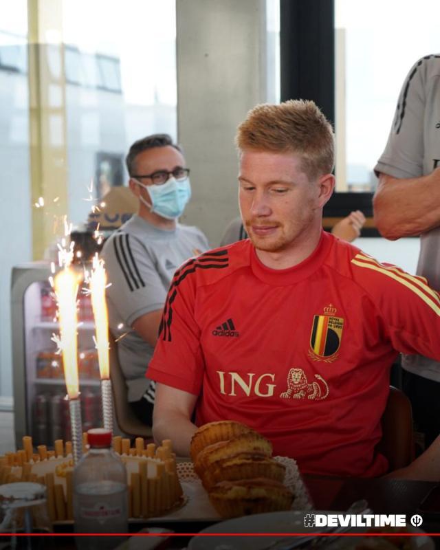 乐鱼网站-丁丁阿扎尔恐难赶上1/4决赛 意大利庆幸避开C罗