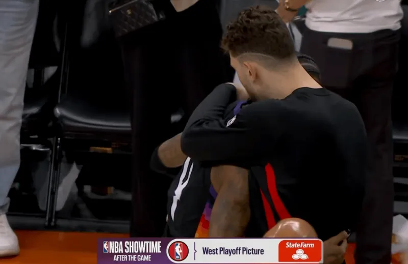 乐鱼体育官方网站-兄弟情深！杰伦-格林生涯首次对阵火箭，赛后和申京拥抱示意